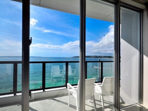 【客室スイート】一面のオーシャンビュー