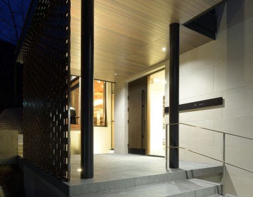 エントランス　photo by Goshima