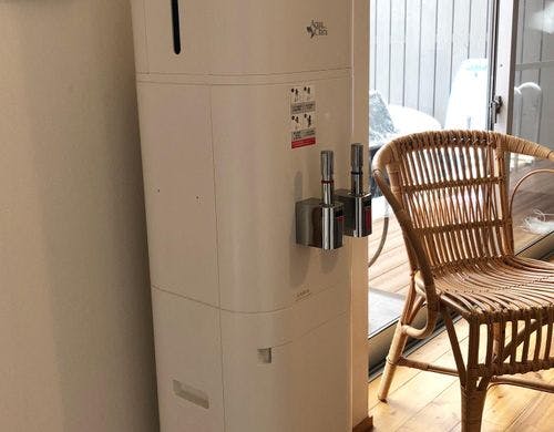 ウォーターサーバー設置しています。