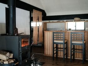 森の古民家　かろり