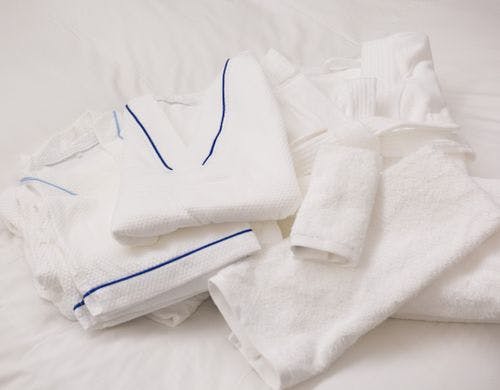 パジャマ・バスローブ