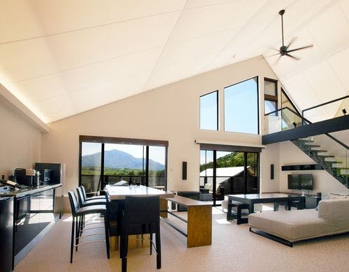 ポラリス リビング