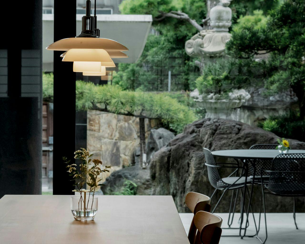 穴吹邸