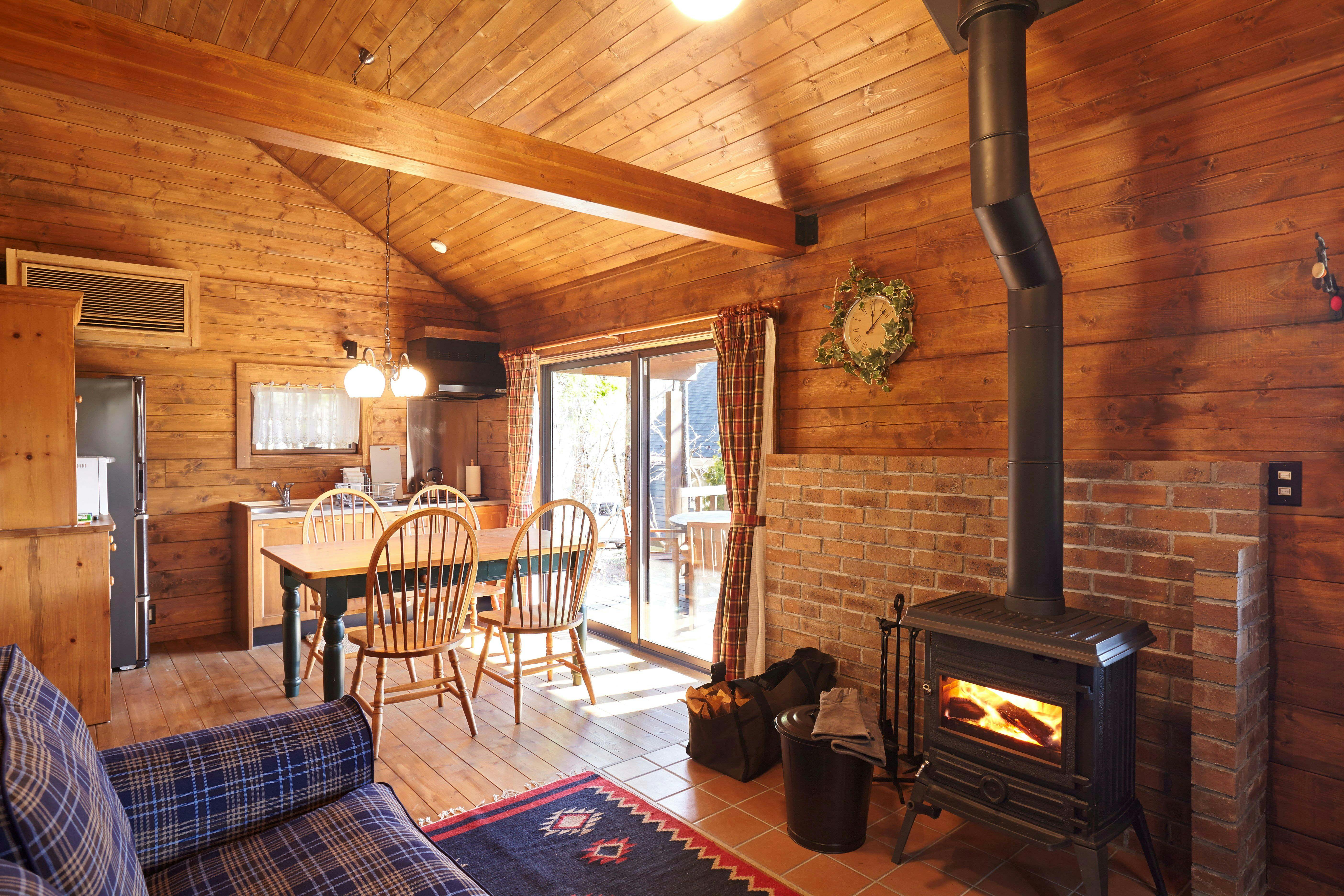 スタンダードログハウス リビング一例