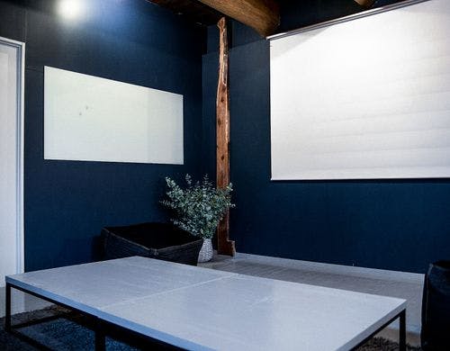 地下1階はシアタールームとなっています。