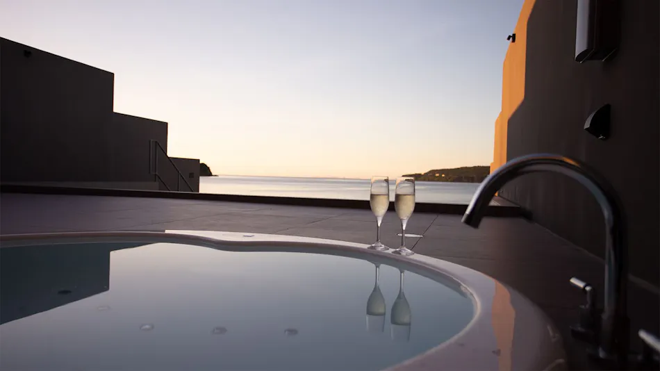 Feliz Villa Suite Kourijima View