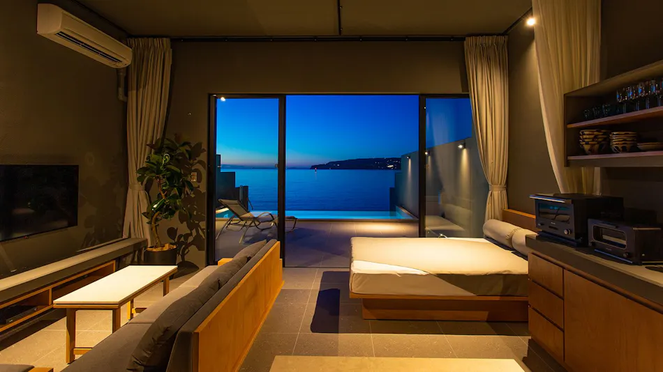 Feliz Villa Suite Kourijima View