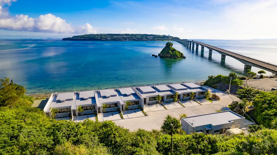 Feliz Villa Suite Kourijima View