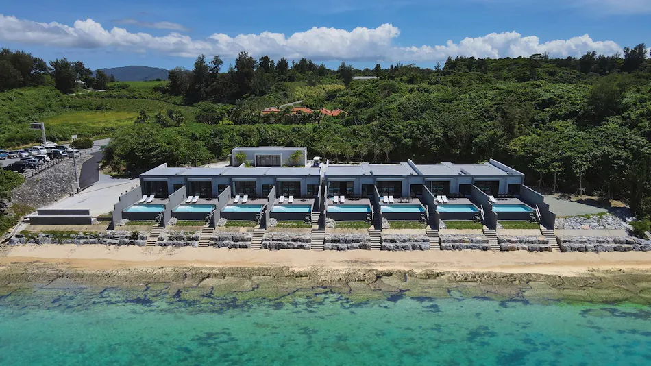 Feliz Villa Suite Kourijima View