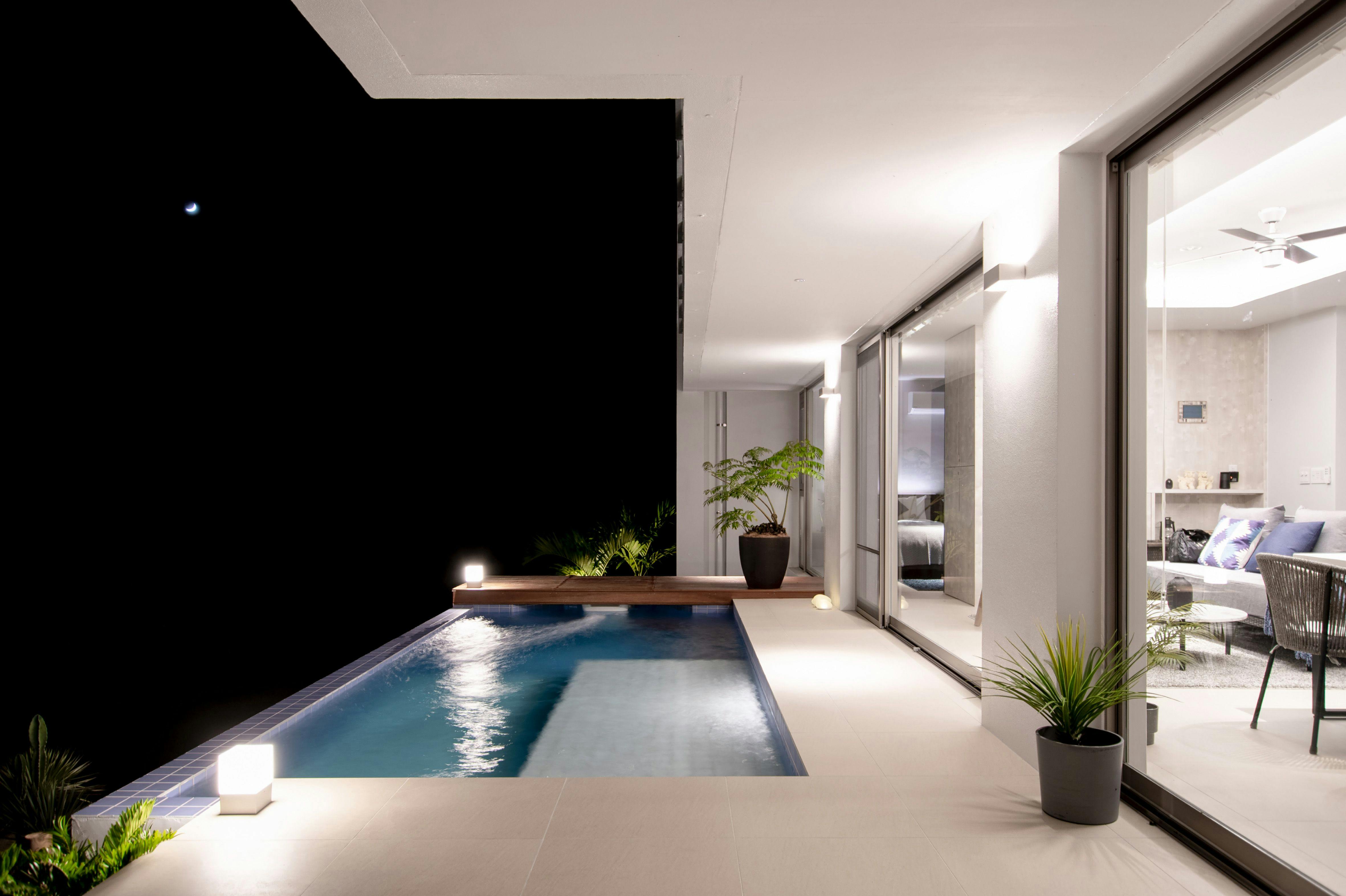 KOURI VILLA Indigo