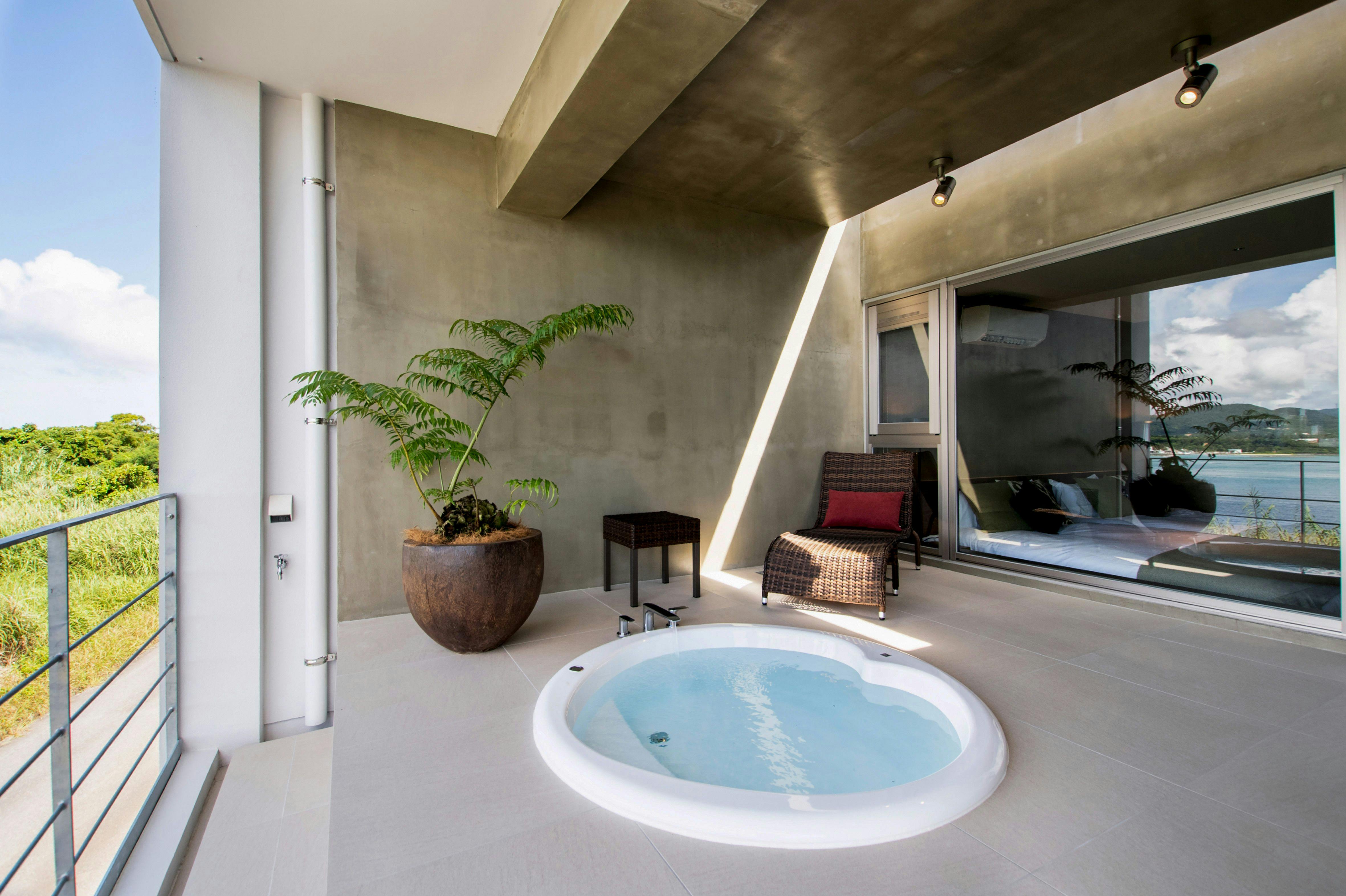 KOURI VILLA Indigo