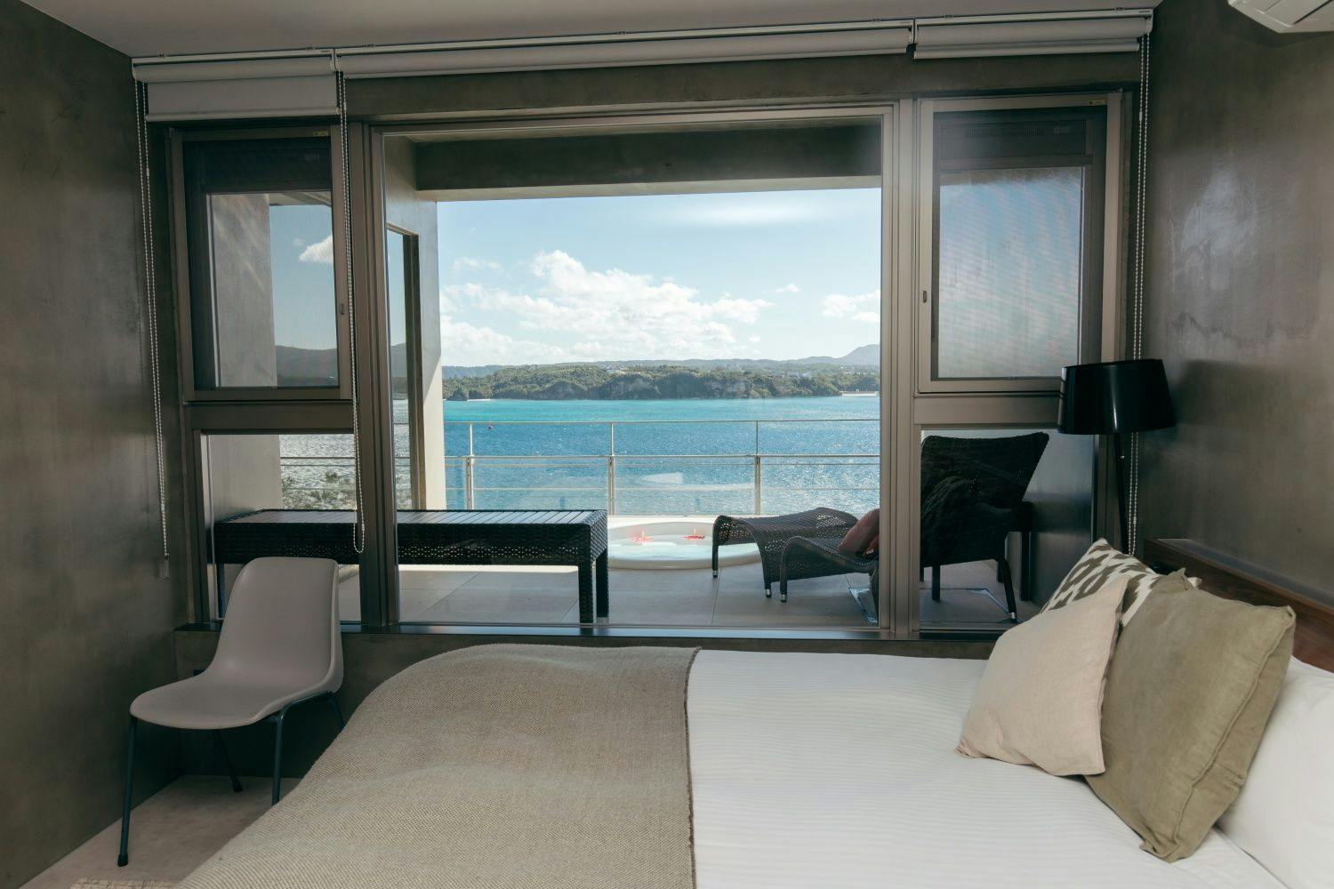 KOURI VILLA Indigo