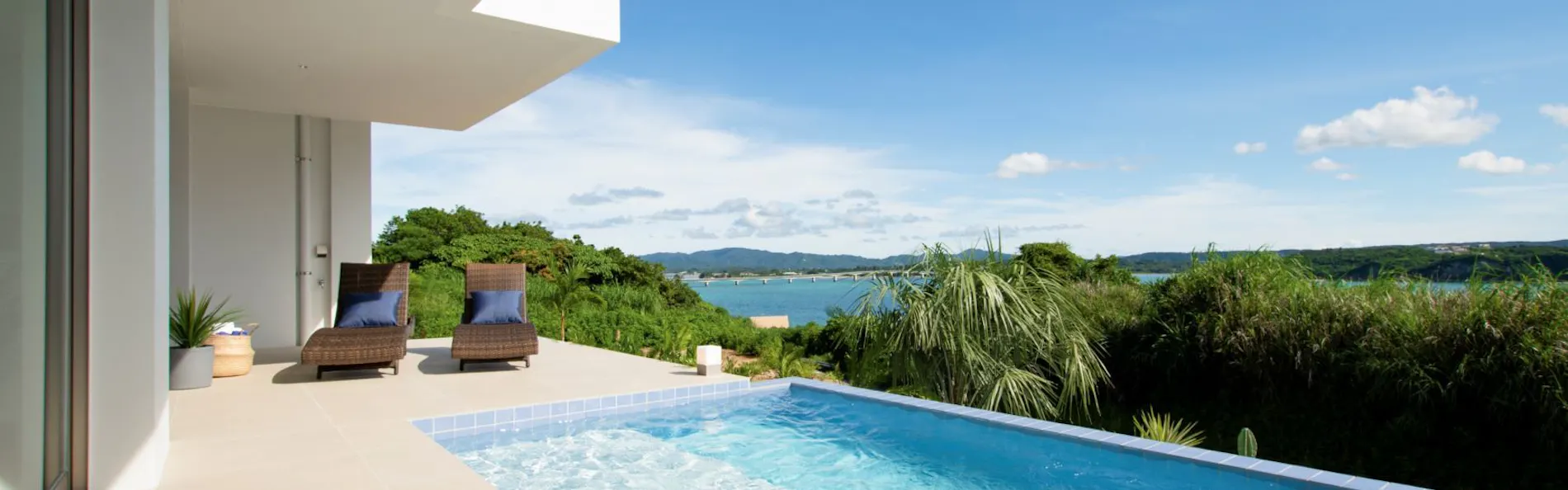 KOURI VILLA Indigo