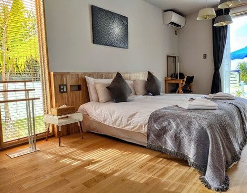 ヴィラ「空」のプールサイド