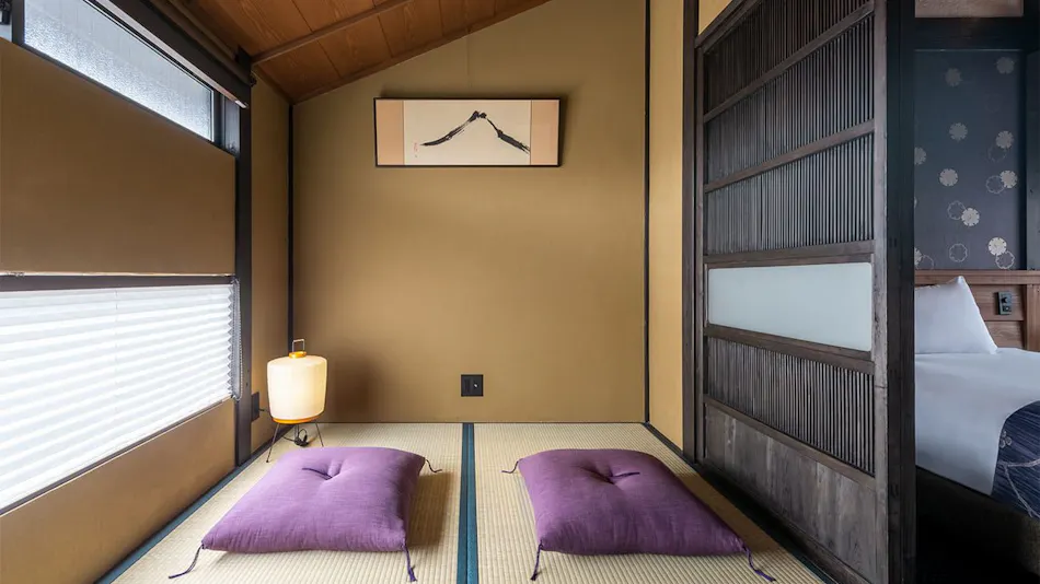 Yorozuba <Whole Townhouse Rental>