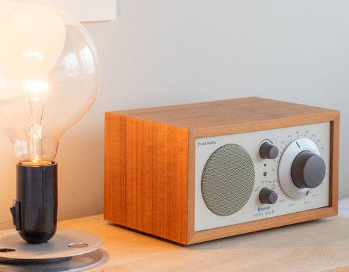 3F寝室 ランプとスピーカー