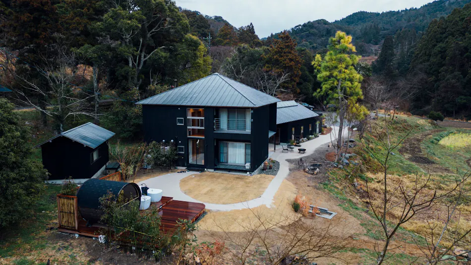 HARUKA KANATA Forest Villa