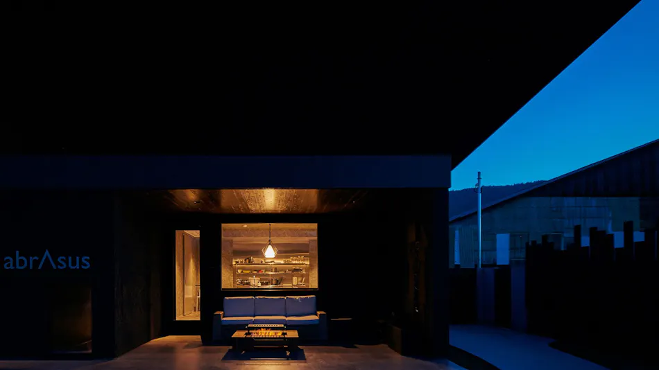 abrAsus House Fuji