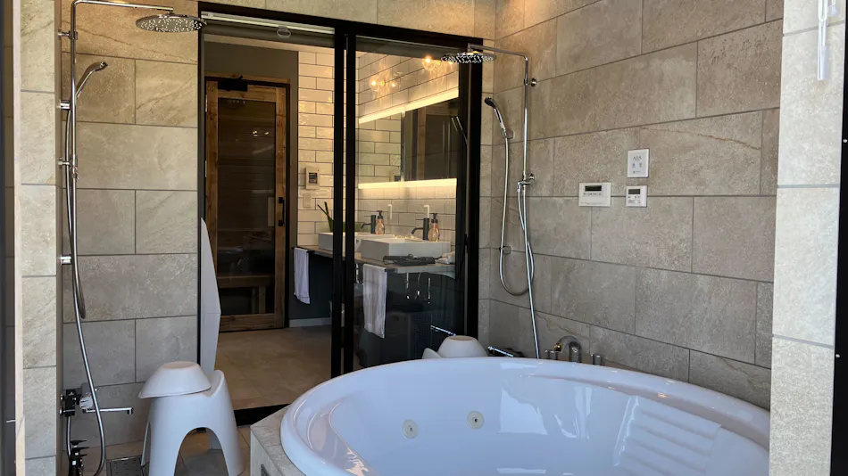 Retreat Villa Aym