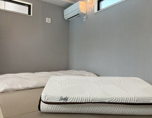 お布団２組敷いてお休みになれます