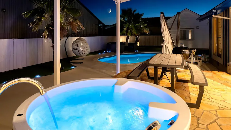 THE BLUE POINT Seaside Villa