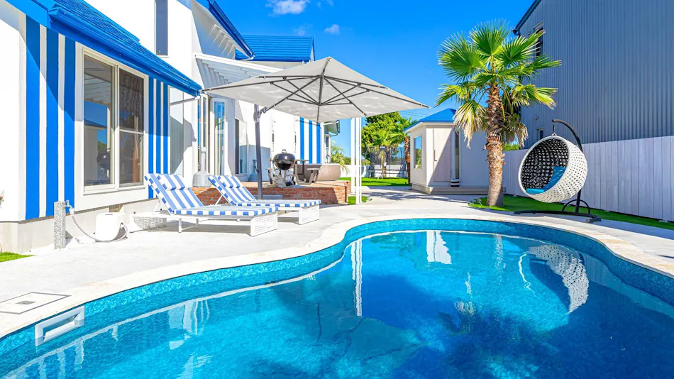 THE BLUE POINT Seaside Villa