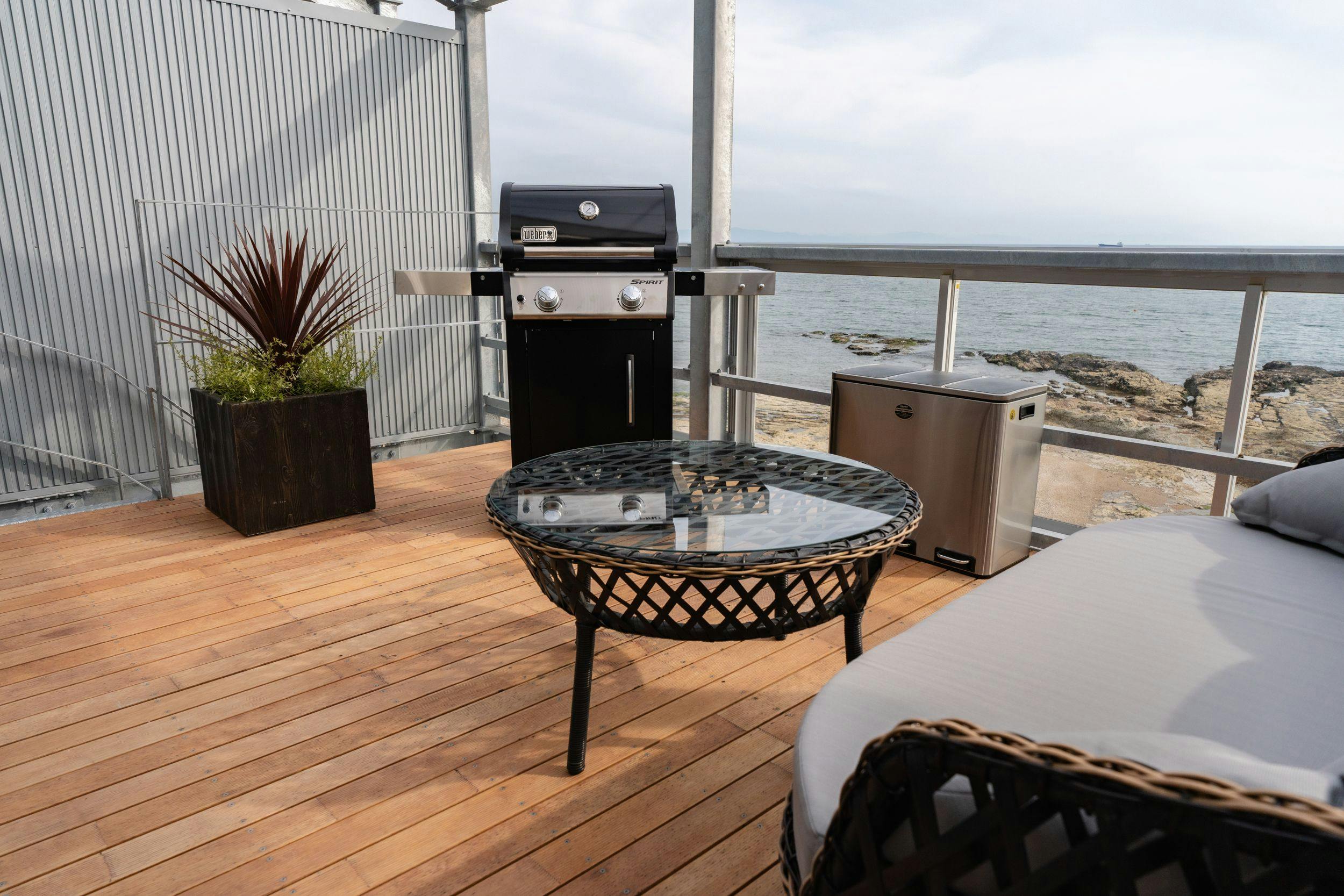 Glamping＆Resort WOOD DESIGN PARK NOMA - 知多半島の海辺で味わう