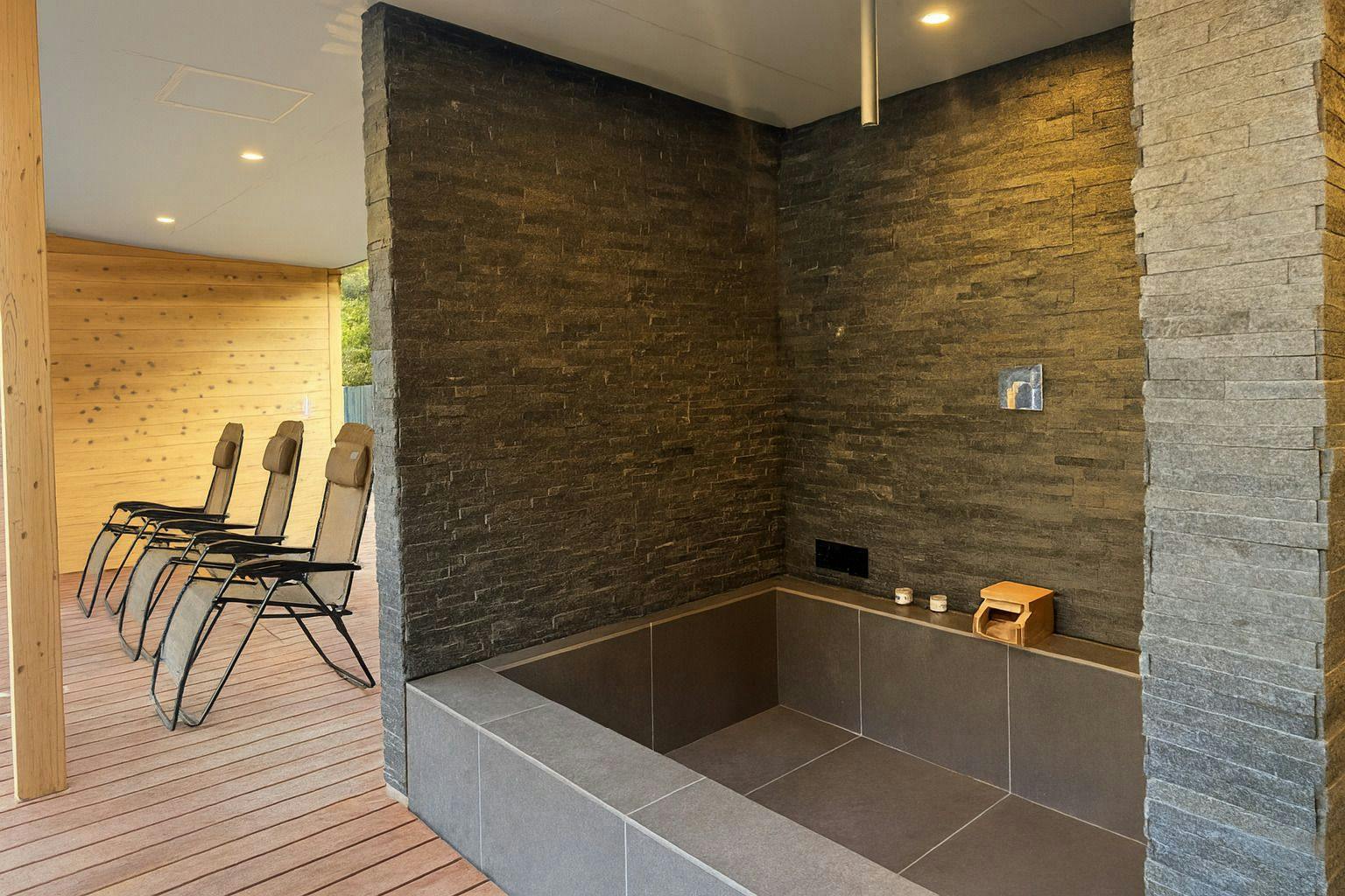 久留里山荘（QULRI SANSO）