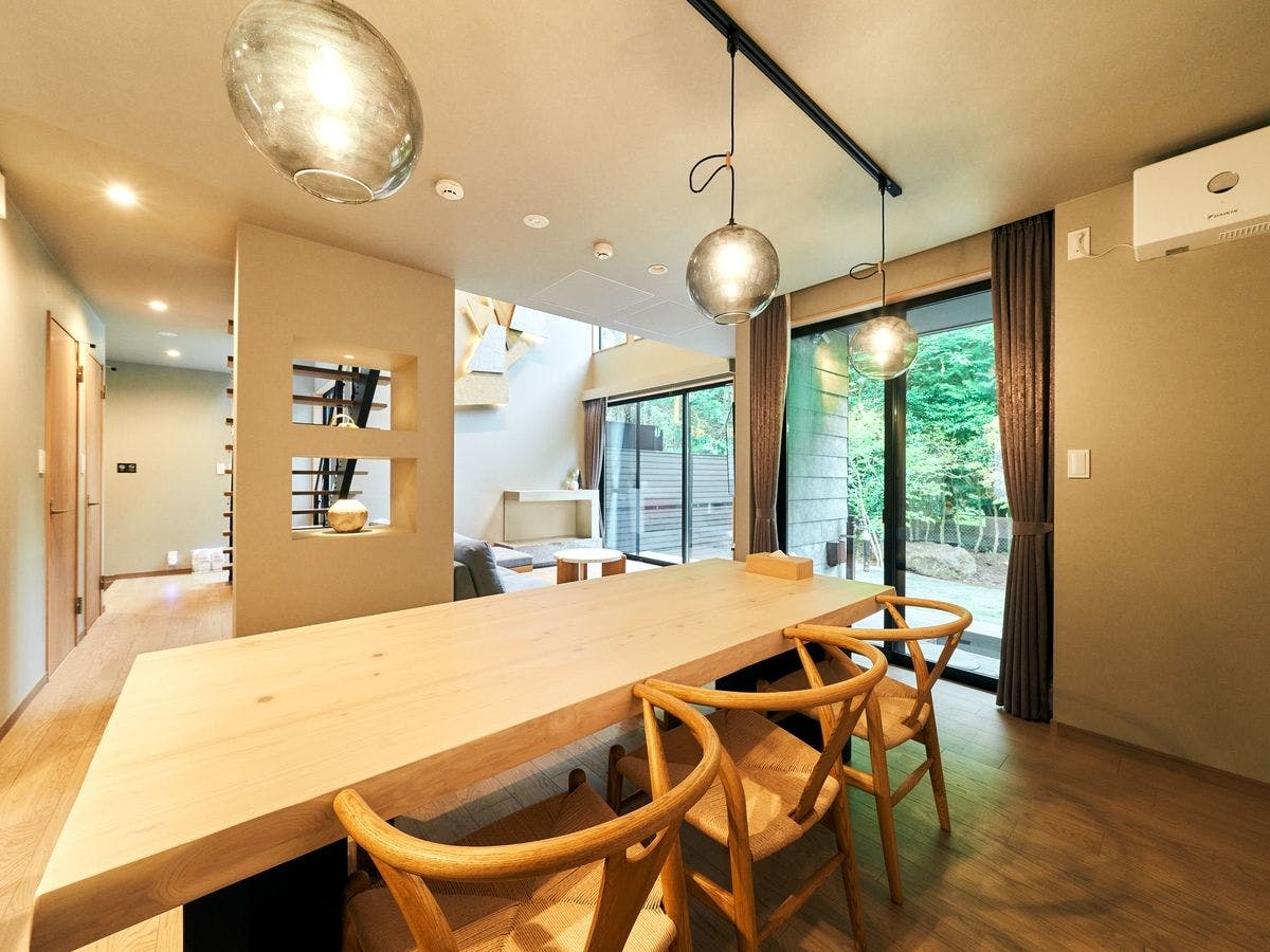Rakuten STAY VILLA 箱根仙石原の北館N105・N106のダイニング