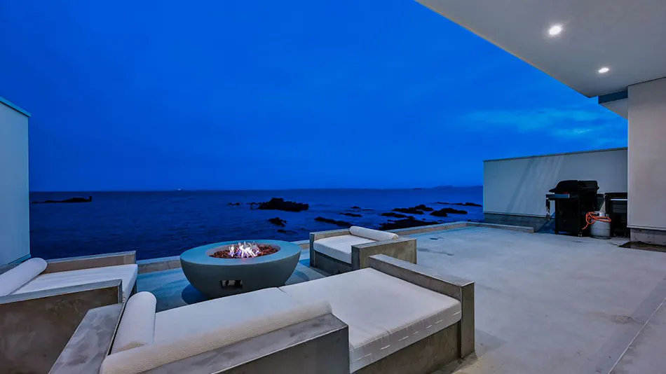 Beach Terrace Boso