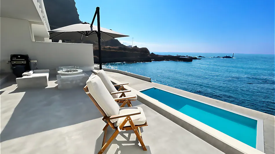 Beach Terrace Boso
