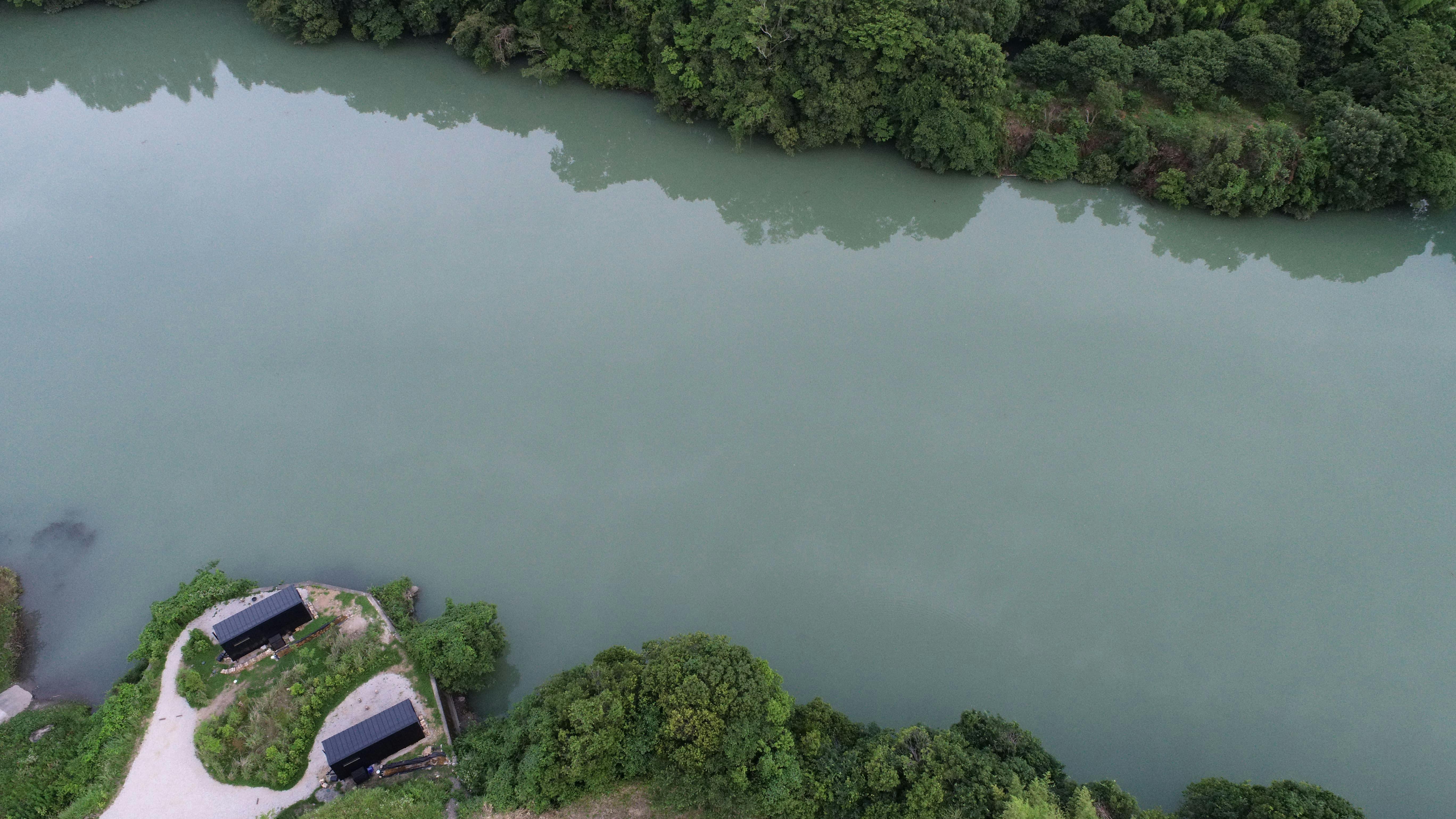 雄大な川と一体化する体験