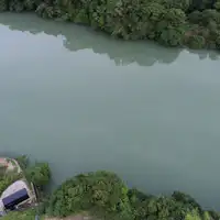 雄大な川と一体化する体験