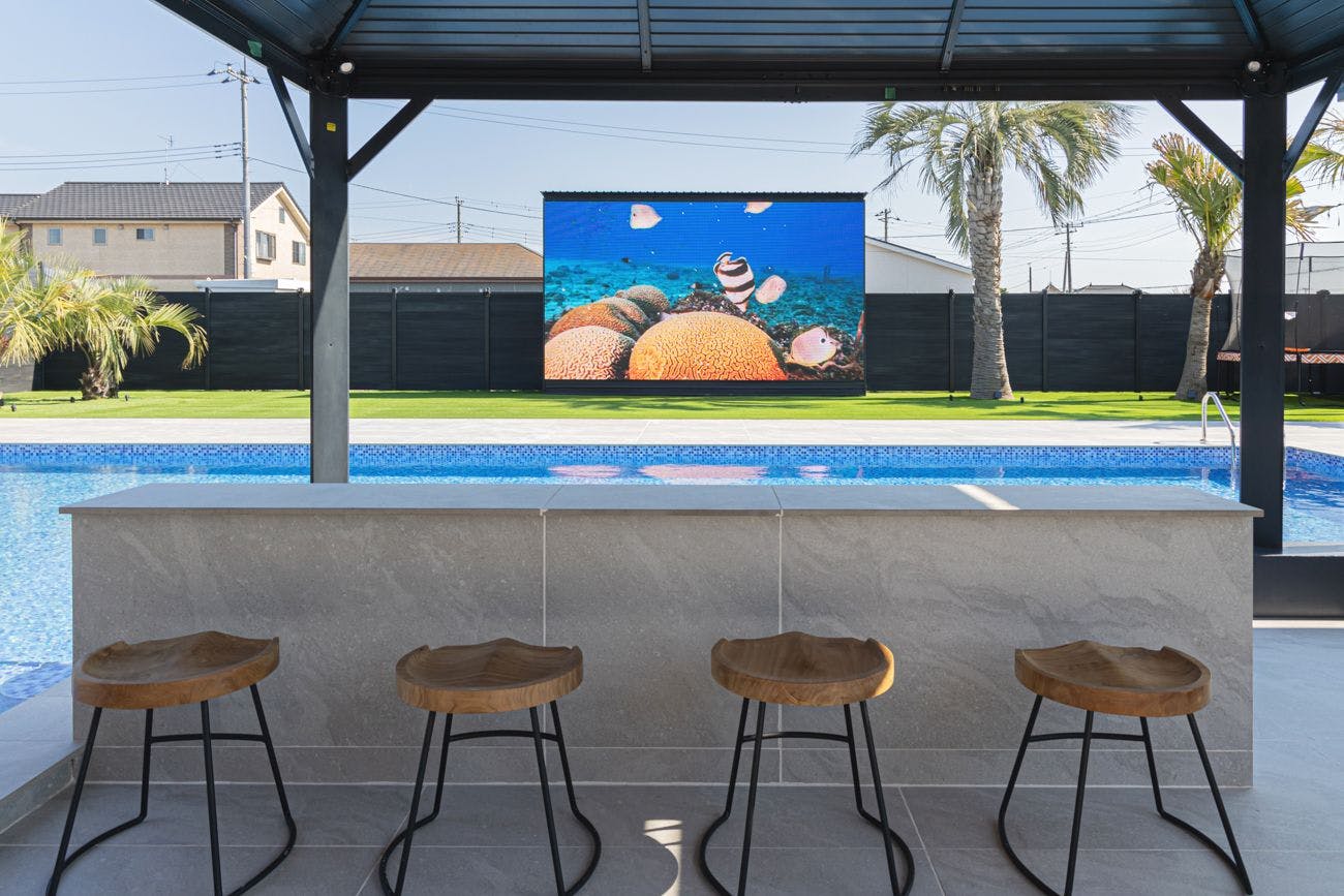 moe resort