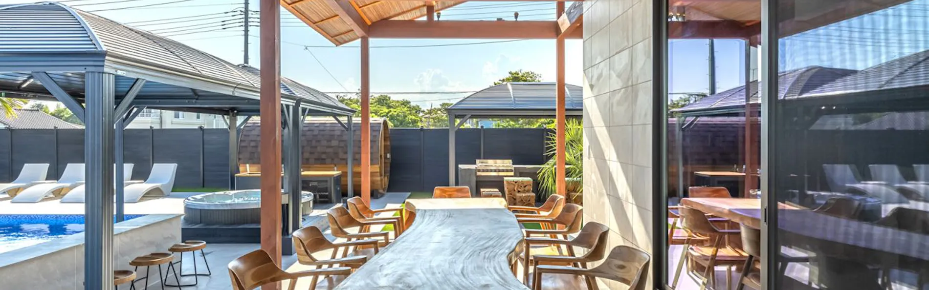 moe resort