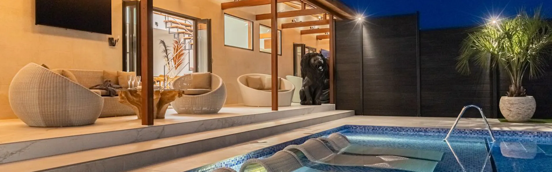 moe resort