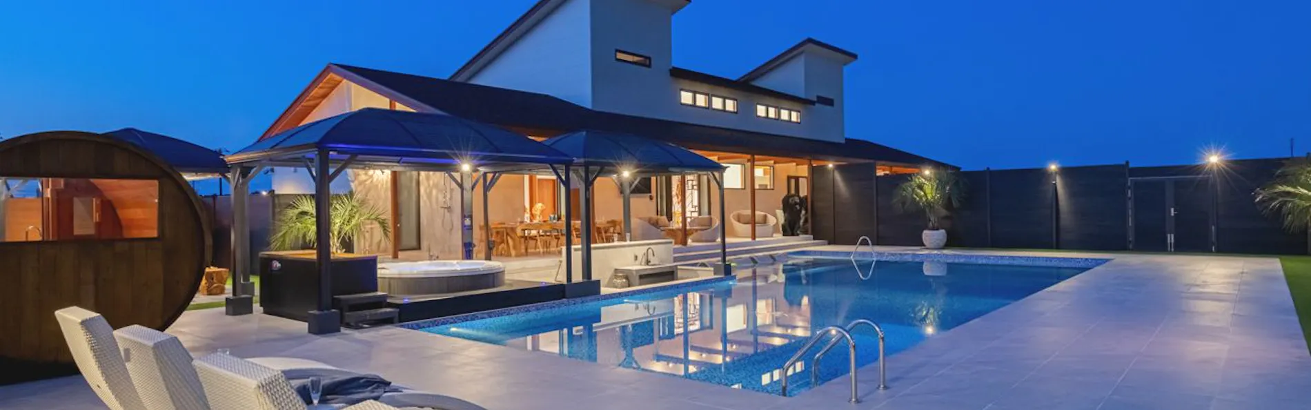 moe resort