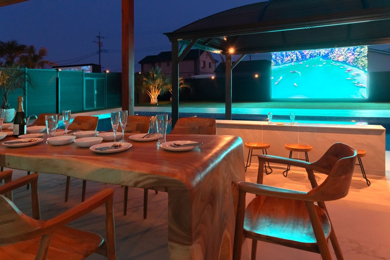 moe resort