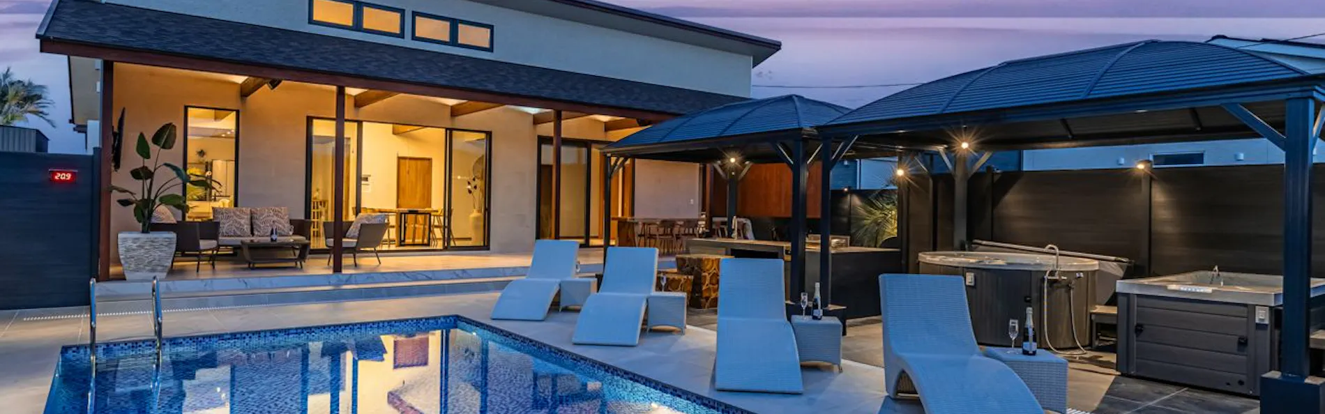 moe resort
