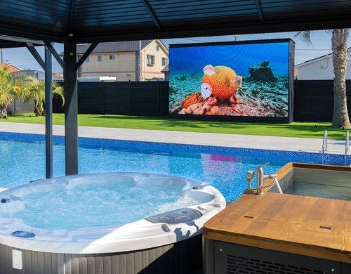 ジャグジー・15度水風呂