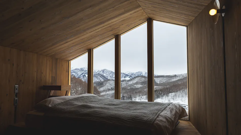 Earthboat Minakami Hodaigi