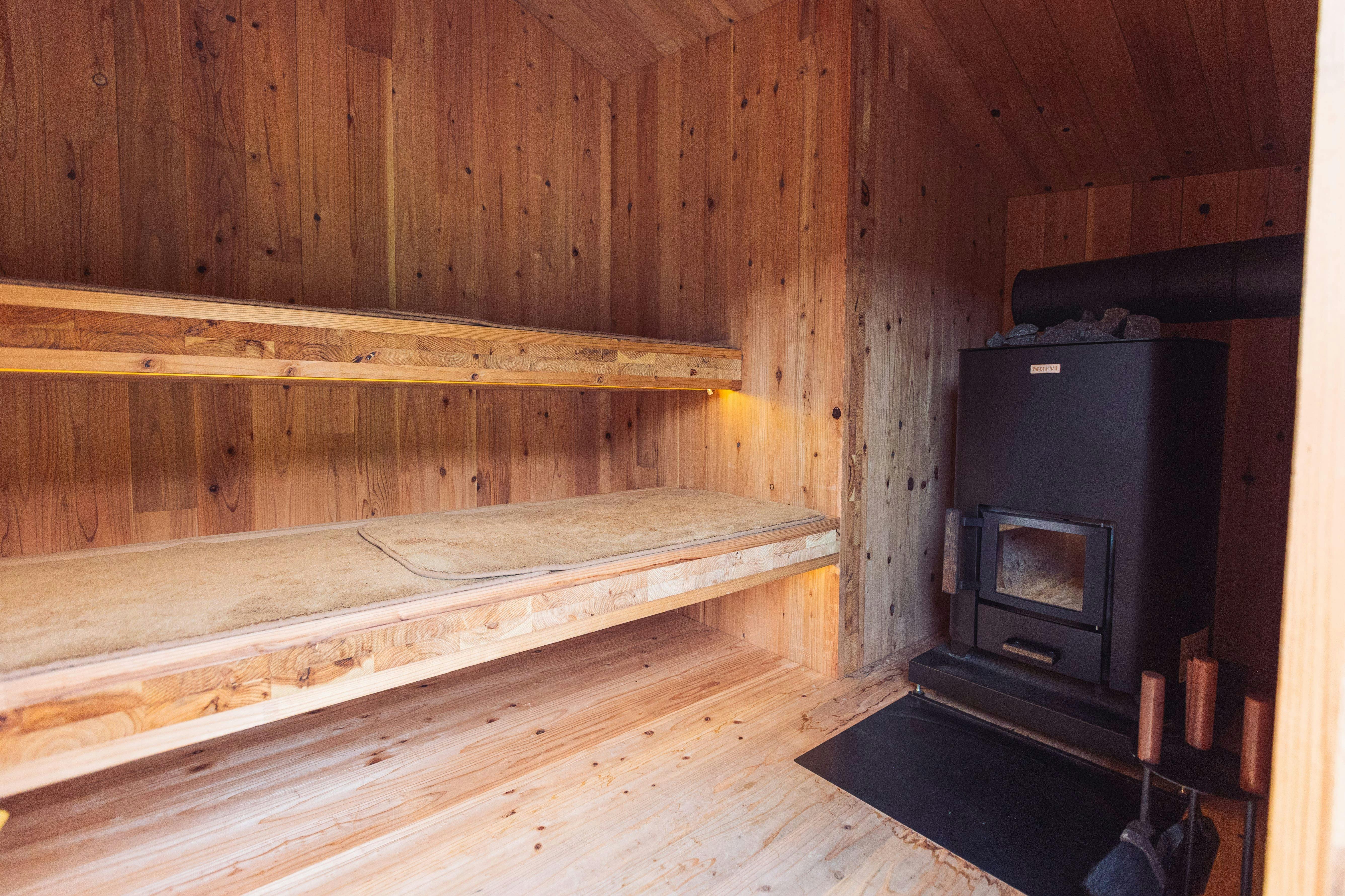 Earthboat Minakami Hodaigi