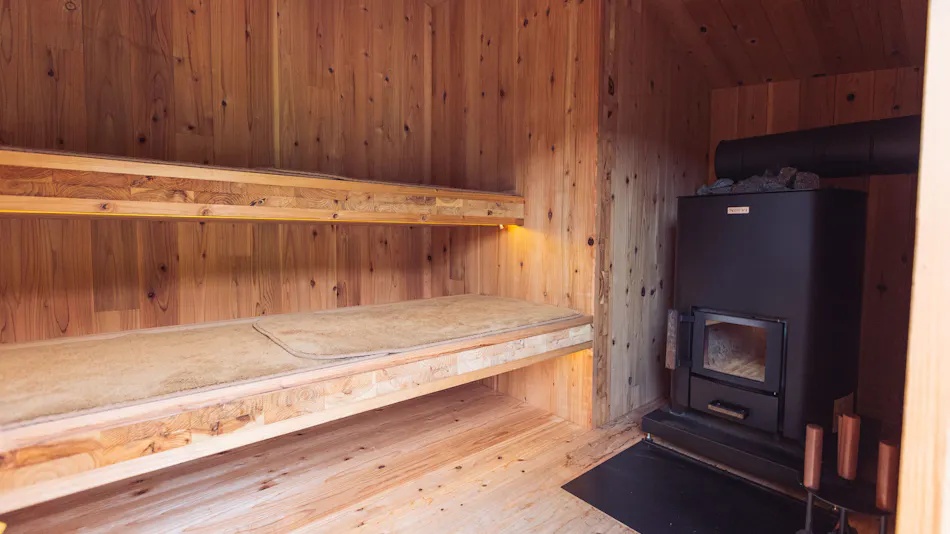 Earthboat Minakami Hodaigi