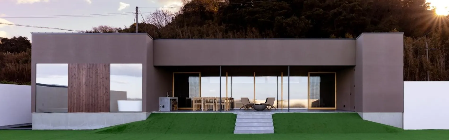 PERROS VILLA AWAJI