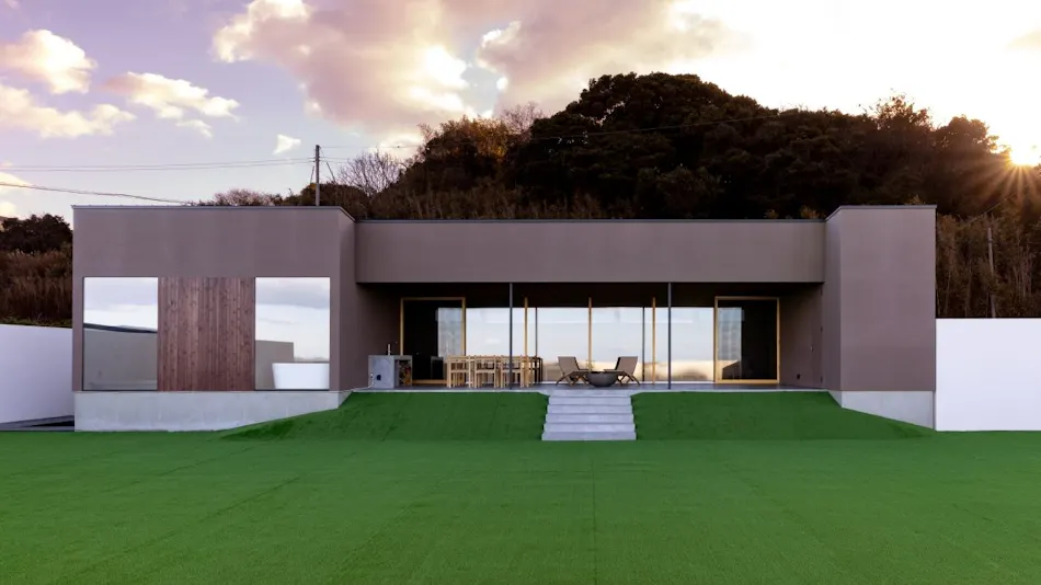 PERROS VILLA AWAJI