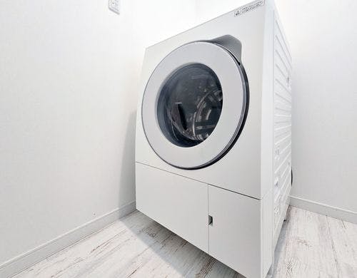 最新式のドラム洗濯機