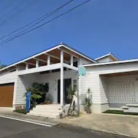 ภายนอกสิ่งอำนวยความสะดวก