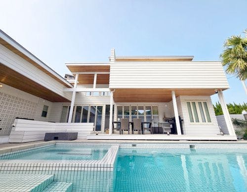 プライベートプール