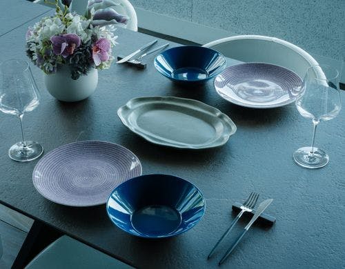 厳選され使いやすい食器（写真は一部）