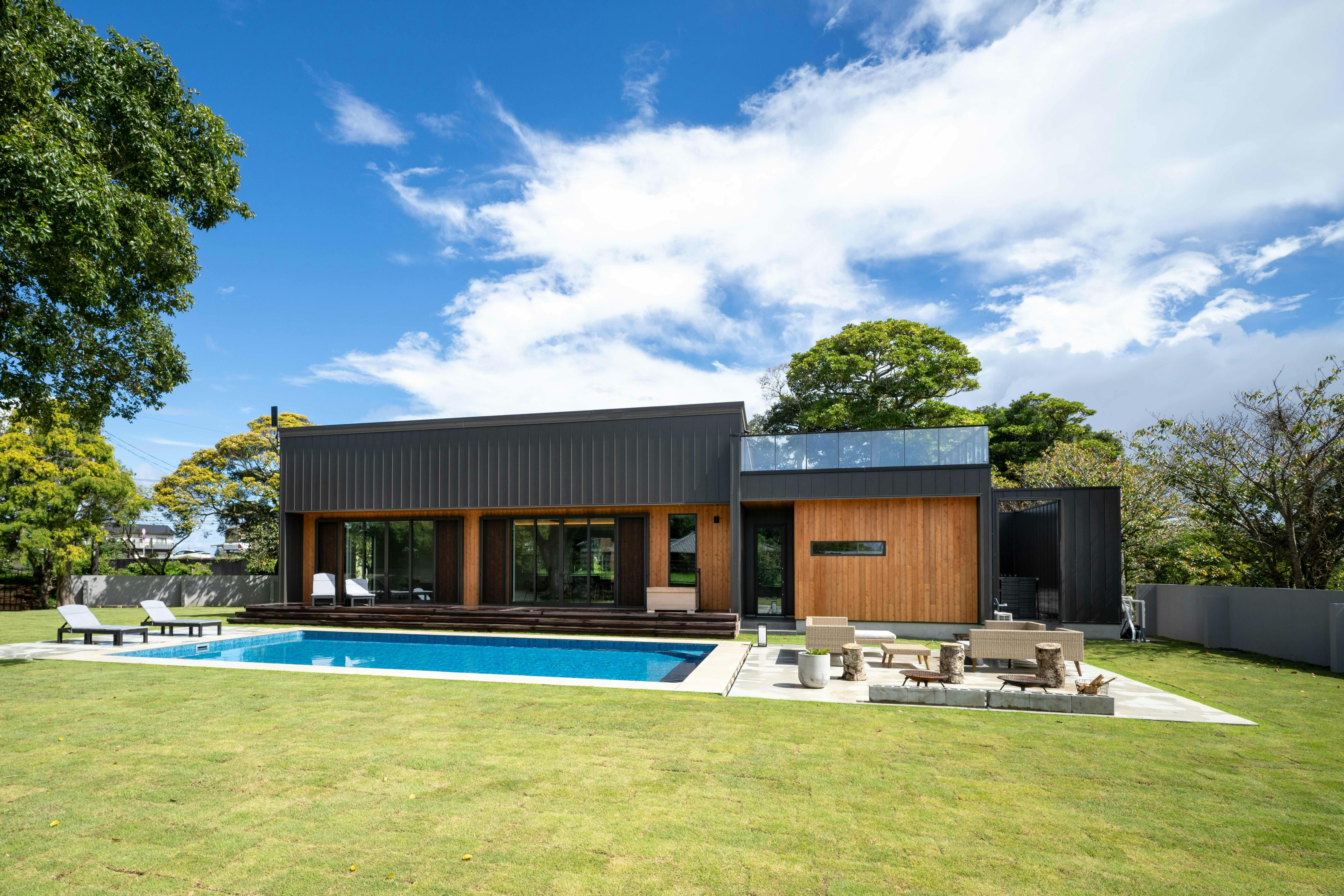 EKVOLI MARINA VILLA, Isumi Garden